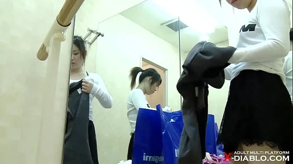 【おっぱい】レオタード教室更衣室の隠しカメラ【美乳】