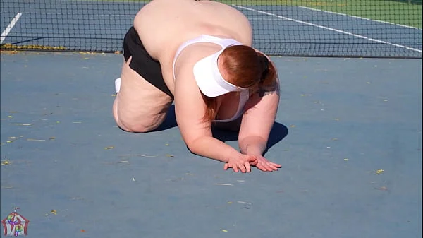 Mia Dior & Cali Caliente Official Fucks Famous Tennis Player After He Won The Wimbledon