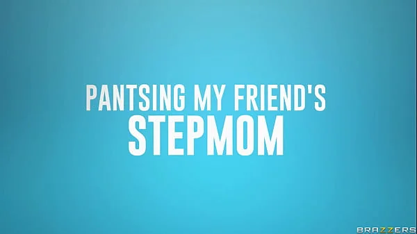 Pantsing My Friend's Stepmom - Hot Ass Hollywood / Brazzers  / stream full from www.zzfull.com/groc