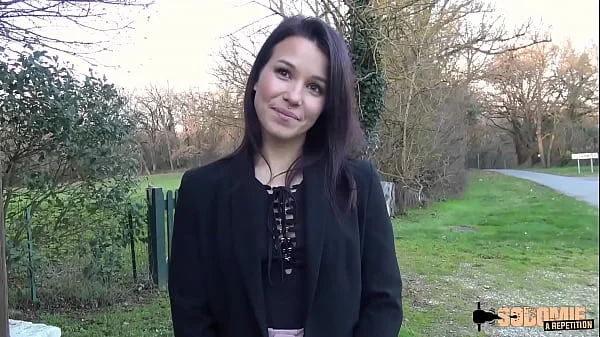 Mélia Rose, sodomie profonde dans la baignoire