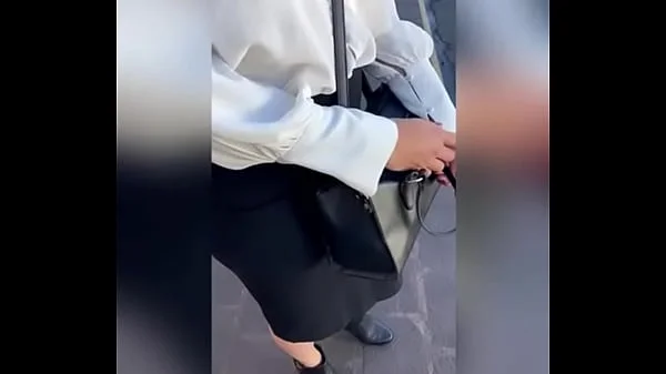 Sexo por DINERO! Le ofrezco DINERO a SEÑORA Mexicana Sumisa que Estaba Esperando su Camión para Irse a Trabajar! Le Doy Dinero para que me la CHUPE en la CALLE y no Vaya a Trabajar! PARTE #2