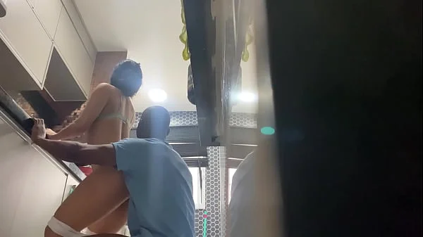 Ele me fodeu e e filmou escondido esse safado