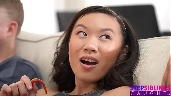 Summer is for sex! It's a thing! Kimmy Kimm tells Tiana Blow & Eliza Ibarra- S23:E7