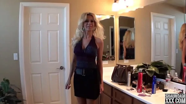 HER PUSSY IS TO TIGHT FOR BBC TEASER