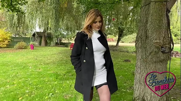 Rose, magnifique blonde de 22ans, adore le sexe