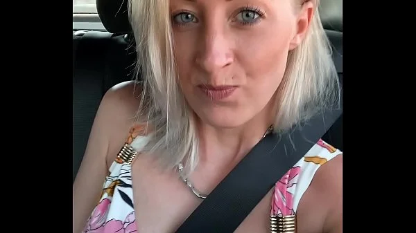 OMG! Secretly fingered to orgasm in the taxi.