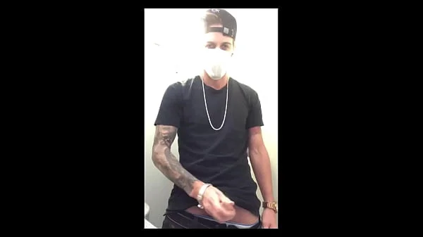 Chris Diamond playing with his huge cock and his cumshot