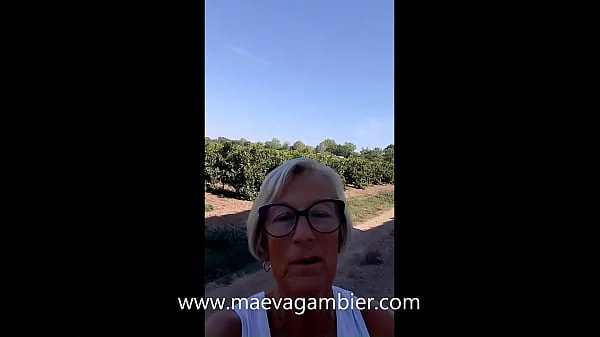 I DEEPTHROAT AND SWALLOW ALL THE CUM