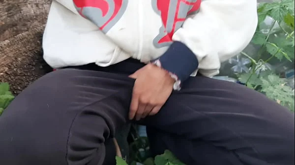 I'm in the village, masturbating wherever possible - Girls fly orgasm