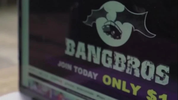 BANGBROS - Jaelyn Fox Getting Big Black Dick On Monsters Of Cock!