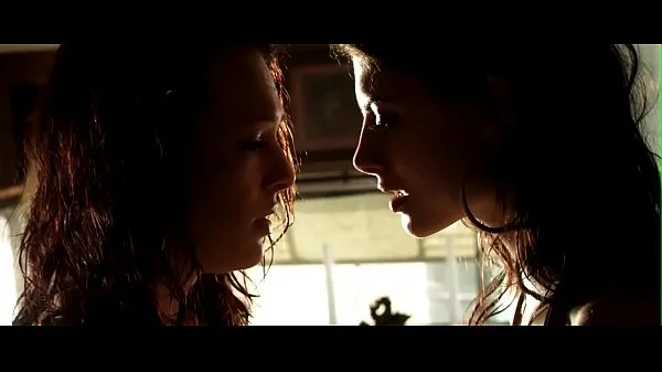 Julia Voth & Erin Cummings - Bitch Slap, Lesbian Scene