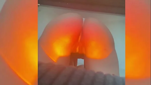 Morena enteada linda cheia de tesão dançando de calcinha