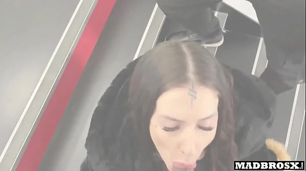 The French Gothic Comes Back To Get Fucked In The Hallway Of The Building !!!