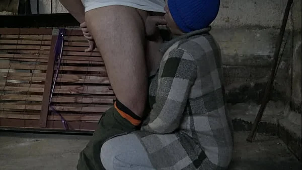 big ass french amateur whore has anal sex in abondoned building