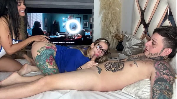 La mejor amiga de mi novia chupa mi verga