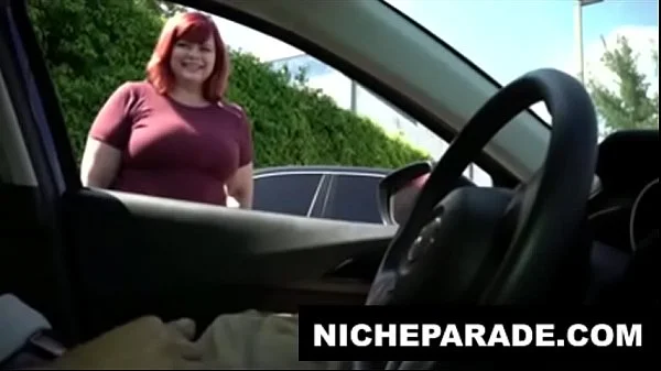 NICHE PARADE - Flashing Dick To BBW MILF (Marcy Diamond) On The Street