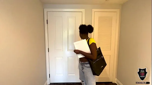 Sexy Babe Elsie Deep Throats And Rides Rome Major's Huge Hard Cock!