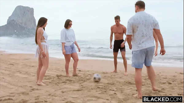 BLACKED Thick Baddie Chloe Lapiedra Ditches Boyfriend For A Real Man's BBC