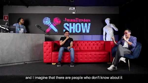 Mexican producer sets up a porn with the best asses in Colombia - Juan Bustos Podcast ft. SEXMEX