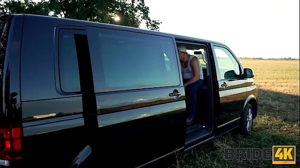 BRIDE4K. Horny bride ran away from the wedding and showed her natural tits to strangers in the field