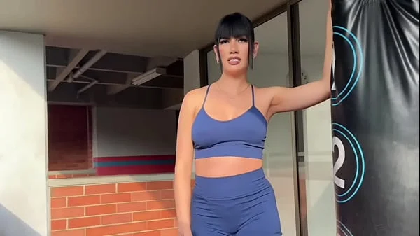 Anal Sex with a Gorgeous Brunette I Met Working Out