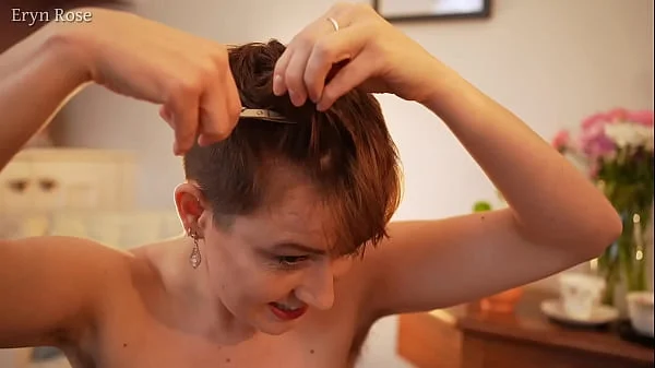 Scarlot Rose Full Head Shave with Eryn Rose