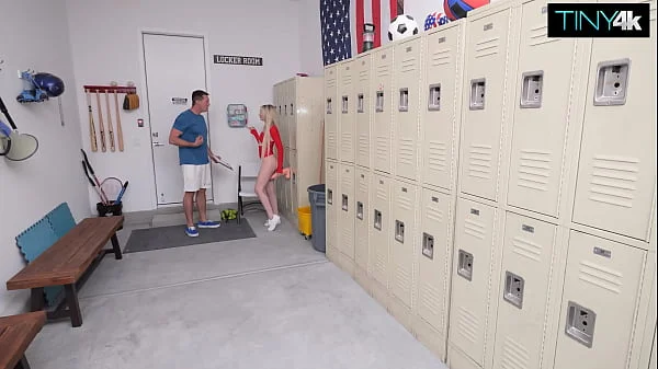 Tennis Coach Catches Star Slut Playing With Her Pussy