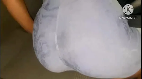 ESPOSA TRAINDO CORNO COM UM NEGÃO DOTADO NO MEIO DA RUA DEPOIS QUE ACABOU A GASOLINA ️ E O CORNO AINDA AGRADECEU AO COMEDOR