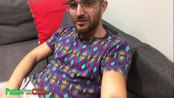 I give my girlfriend and her friends a cock at the party