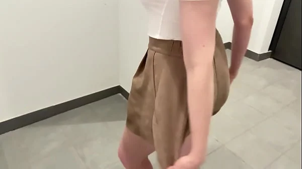 My New Upstairs Neighbor Turned Out to Be a Whore and Spread Her Legs in the Hallway
