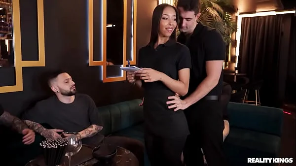 The Truth About Your Waiters / Reality Kings