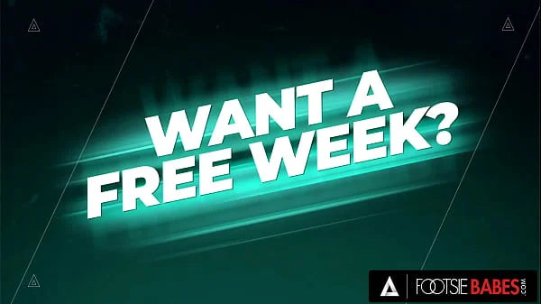 FOOTSIE BABES - Hot Girl Lara Lee Uses Her FEET And Her ASS To Fuck A Big Cock