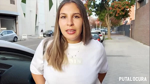 PutaLocura - Teen española de enorme culo Zivanka es pillada en la calle por Torbe
