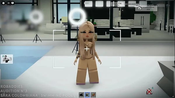 ROBADDIES - AUDITION N°3 - SARA HOT COLOMBIAN GIRL GIVES A BLOWJOB IN THE SWIMMING POOL