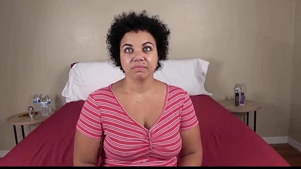 Casting Desperate Amateurs Muscle moms getting their tight pussies pounded hard