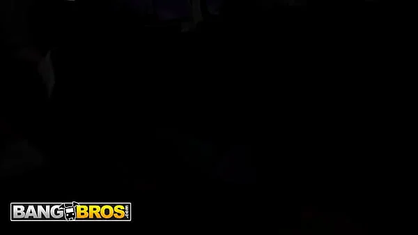 BANGBROS - Amiee Cambridge Sucks Johnny's Huge Dick In The Bang Bus Before Taking A Facial