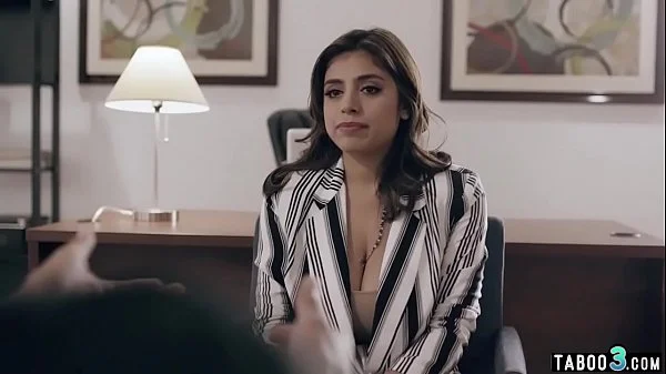 Dirty BBC therapyst seduces and fucks his busty patient