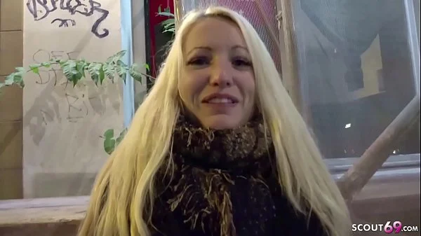 GERMAN SCOUT - TEENY AUS DRESDEN BEI CASTING ANAL GEFICKT