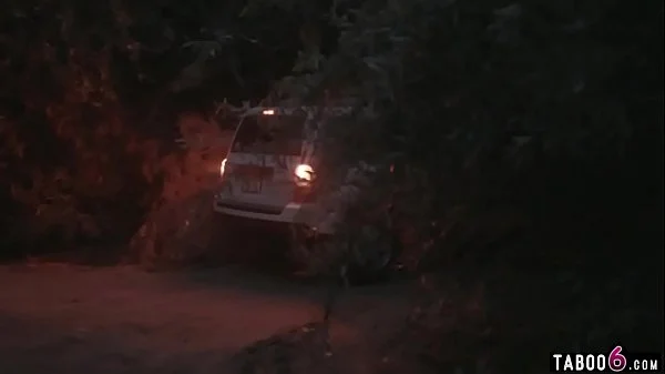 Teen couple taken by aliens star in live sex shows