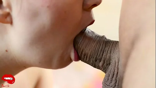 Throbbing oral creampie - close up