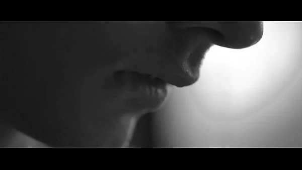 Luna Does the Dirty Laundry