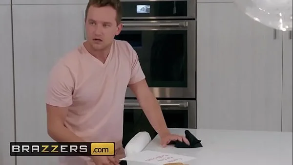 (Raven Hart, Van Wylde) - Scavenger Hump - Brazzers