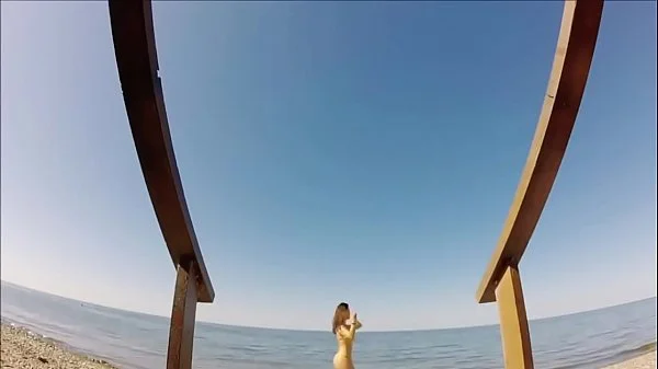 Wife calls from her vacation kik roxxxie99