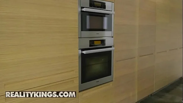 We Live Together - (Shyla Jennings, Kristen Scott )- The Hook Up - Reality Kings