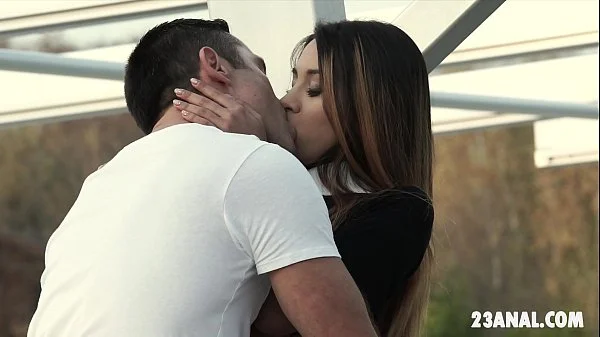 Exotic asshole of Roxy Lips gets fucked deep