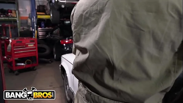 BANGBROS - Young Jade Jantzen Craves The Mechanic's Big Black Dick