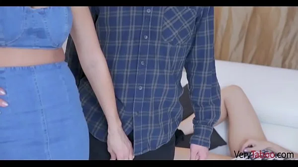 stepMOM, will you date me?