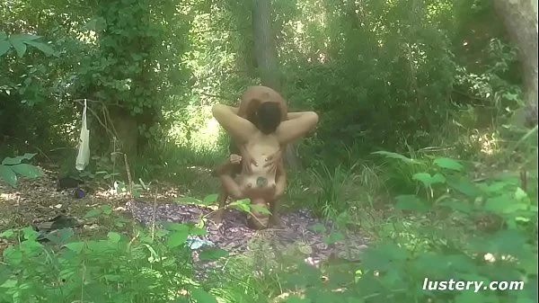 Amazing Acrobatic Sex Outdoors