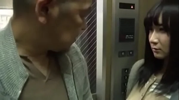 Anyone know the name of this girl?