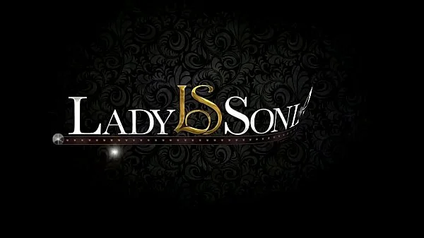 British mature Lady Sonia tells us about her gangbang